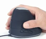 Gembird Ergonomic Opticki miš 3600Dpi 6-button black 105mm USB (MUS-ERGO-03)